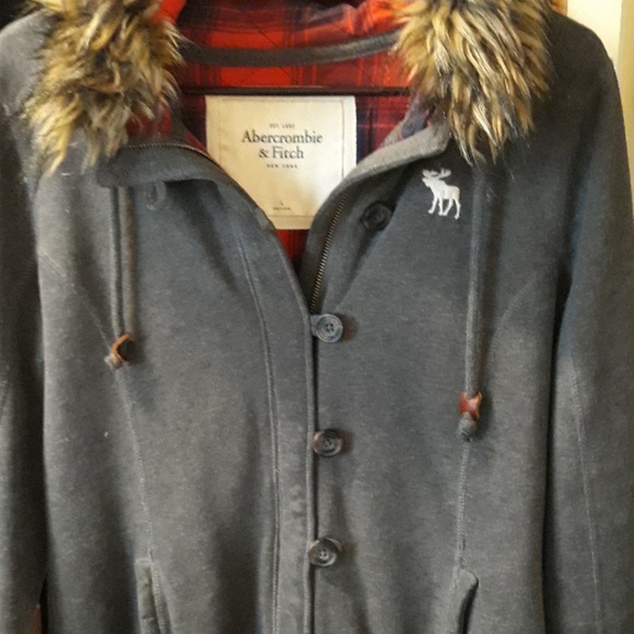 Abercrombie & Fitch Jackets & Blazers - Abercrombie hoodie